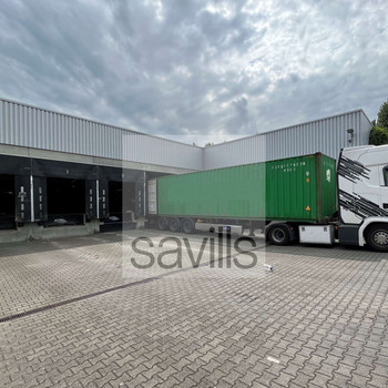 Lagerhalle 3.800 m² | Teilbar | Rampen