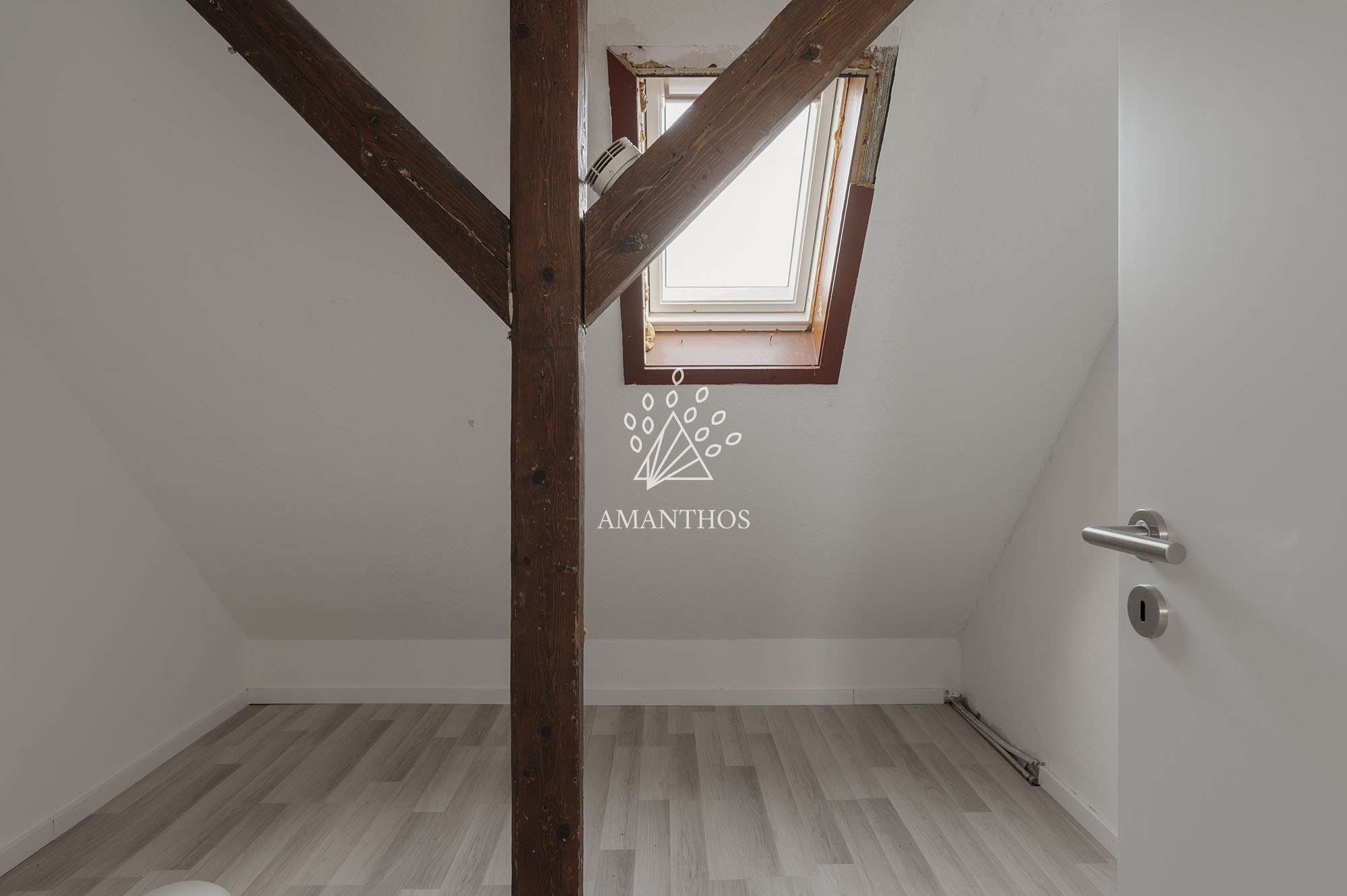 Immobilie in Ludwigsburg - Das Haus mit Entwicklungspotential I Modernisierungsbedürftige Immobilie für Hobbyhandwerker in LuBu - Bild 8