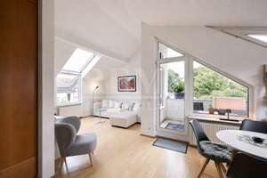 Modernisiertes Einfamilienhaus mit Einliegerwohnung, Küchen, Kamin, Garage und zauberhaftem Garten – Die vollständige Adresse der Immobilie erhältst du vom Anbieter., 73614 Schorndorf – Vorschaubild 18