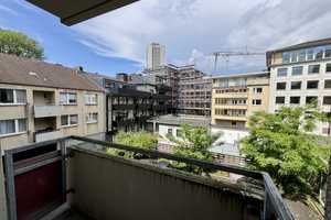 Schickes Appartement mit Einbauküche in sehr zentraler Lage – Dreilindenstr. 73, 45128 Essen – Vorschaubild 5
