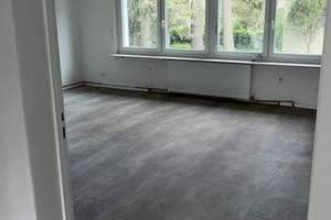 Stilvoll modernisiert: Bungalow mit Charakter in Berlin-Rudow – Die vollständige Adresse der Immobilie erhältst du vom Anbieter., 12357 Rudow, Berlin – Vorschaubild 16