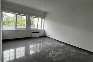Geschmackvolle 4-Zimmer-Wohnung in Köln Longerich - WG geeignet – Heinrich-Hoerle-Straße 4A, 50737 Köln – Vorschaubild 2