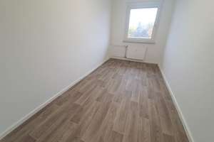 **FAMILIEN WILLKOMMEN**4-Zimmer-Wohnung // 3.Etage // Balkon // Bad mit Wanne // ab 01.05. – Andromedaweg 17, 4205 Grünau-Nord, Leipzig – Vorschaubild 7