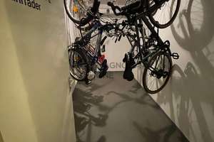 Barrierearme, lichtdurchflutete 2-Zimmer-Wohnung mit sonnigem Balkon, Aufzug und TG-Stellplatz – Die vollständige Adresse der Immobilie erhältst du vom Anbieter., 50937 Sülz, Köln – Vorschaubild 3