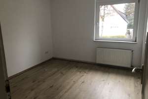 Modernisiertes Reihenmittelhaus in Bochum Wiemelhausen – Die vollständige Adresse der Immobilie erhältst du vom Anbieter., 44803 Querenburg, Bochum – Vorschaubild 4