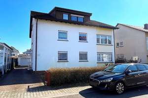 Gepflegtes 3-Familienhaus nebst Doppelgarage in ruhiger Wohnlage – Die vollständige Adresse der Immobilie erhältst du vom Anbieter., 68753 Waghäusel – Vorschaubild 1
