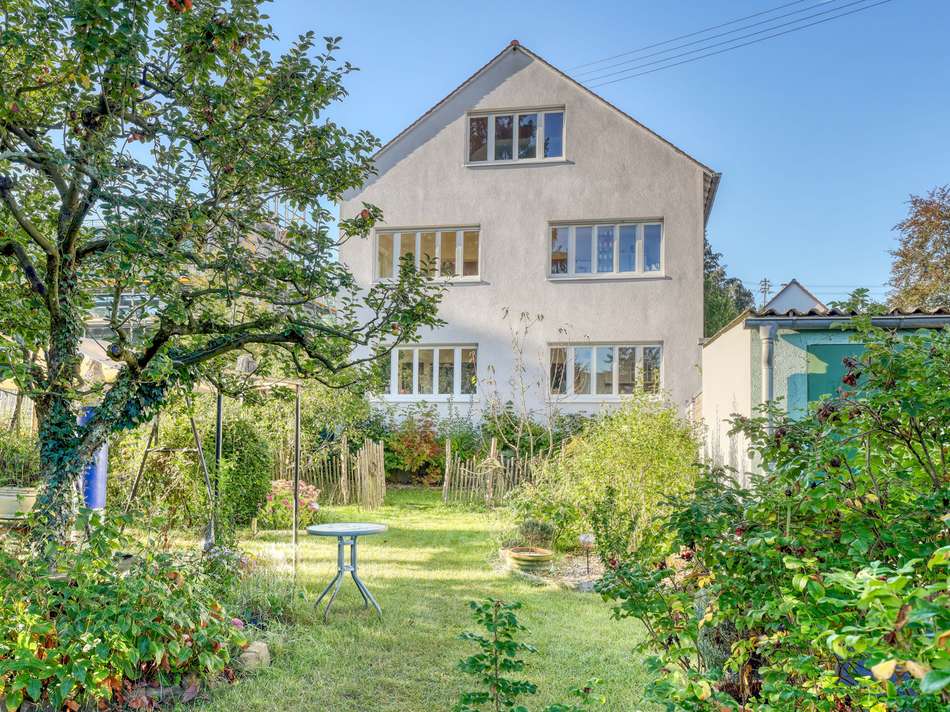 Haus Ansicht vom Garten aus