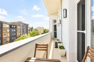 ERSTKLASSIGE 3-4 ZIMMER-ALTBAUWOHNUNG IN TOP-LAGE DIREKT AM KaDeWe ! – Die vollständige Adresse der Immobilie erhältst du vom Anbieter., 10789 Schöneberg, Berlin – Vorschaubild 8
