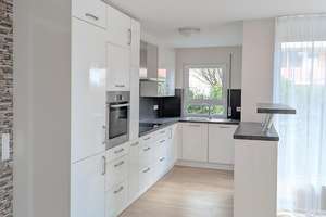 Moderne 3,5-Zimmer-Wohnung mit Balkon & Garten in Backnang-Maubach – Die vollständige Adresse der Immobilie erhältst du vom Anbieter., 71522 Backnang – Vorschaubild 2