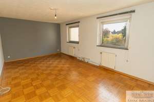 Dornröschenhaus mit Ausbaupotenzial in Düsseldorf-Benrath, nähe Schlosspark – Die vollständige Adresse der Immobilie erhältst du vom Anbieter., 40593 Benrath, Düsseldorf – Vorschaubild 11