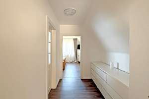 modernisierte Doppelhaushälfte zum Kauf in Hamburg Schnelsen - Wentzel Dr. – Die vollständige Adresse der Immobilie erhältst du vom Anbieter., 22459 Schnelsen, Hamburg – Vorschaubild 25