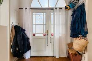 Denkmalgeschützte 5-Zimmer-Wohnung mit Balkon und attraktiven Mieteinnahmen – Die vollständige Adresse der Immobilie erhältst du vom Anbieter., 30449 Linden-Mitte, Hannover – Vorschaubild 3