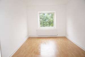 KUNZE: 2-Zimmer-Wohnung mit Wohnküche in Döhren! – Suthwiesenstr. 33-45, 30519 Döhren, Hannover – Vorschaubild 2