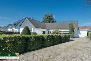 Schönes Einfamilienhaus in begehrter Lage von Solingen mit Ausbaureserve – Solingen – Vorschaubild 1