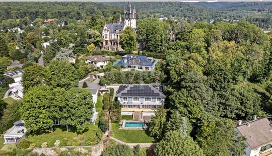 Bild von Einzigartige Landhausvilla – Premiumlage trifft auf unvergleichlichen Burgblick