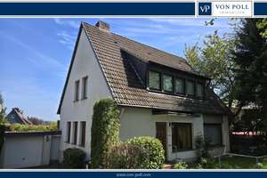 Schönes, freistehendes Einfamilienhaus mit Pool