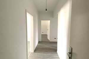 Großzügige 3,5-Zimmer-Wohnung in Essen-Frohnhausen mit idealer Raumaufteilung – Raumerstr. XX, 45144 Frohnhausen, Essen – Vorschaubild 2