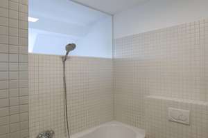 Dachgeschosswohnung mit Galerie an den Isarauen – Die vollständige Adresse der Immobilie erhältst du vom Anbieter., 81543 Siebenbrunn, München – Vorschaubild 6