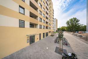 1 Zimmerwohnung mit WBS bis 160% ab sofort! – Dolgenseestr. 9a, 10319 Friedrichsfelde, Berlin – Vorschaubild 2