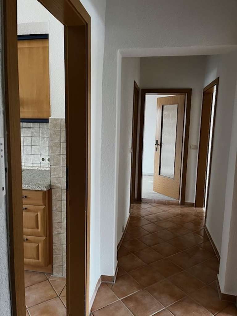 Immobilie in Altenpleen - Gepflegte 2,5-Zimmer-Wohnung im 1. OG in Altenpleen - Bild 2