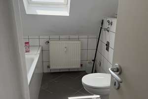 Stilvoll modernisiert: 2-Zimmer-Wohnung in Krefeld – Blumentalstraße 116, 47803 Stadtmitte, Krefeld – Vorschaubild 4