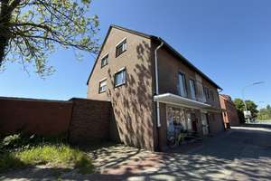 8-Parteien Mehrfamilienhaus mit Gewerbeeinheit und 4 Garagen in Wilhelmshaven zu verkaufen. – Die vollständige Adresse der Immobilie erhältst du vom Anbieter., 26382 Bant, Wilhelmshaven – Vorschaubild 3