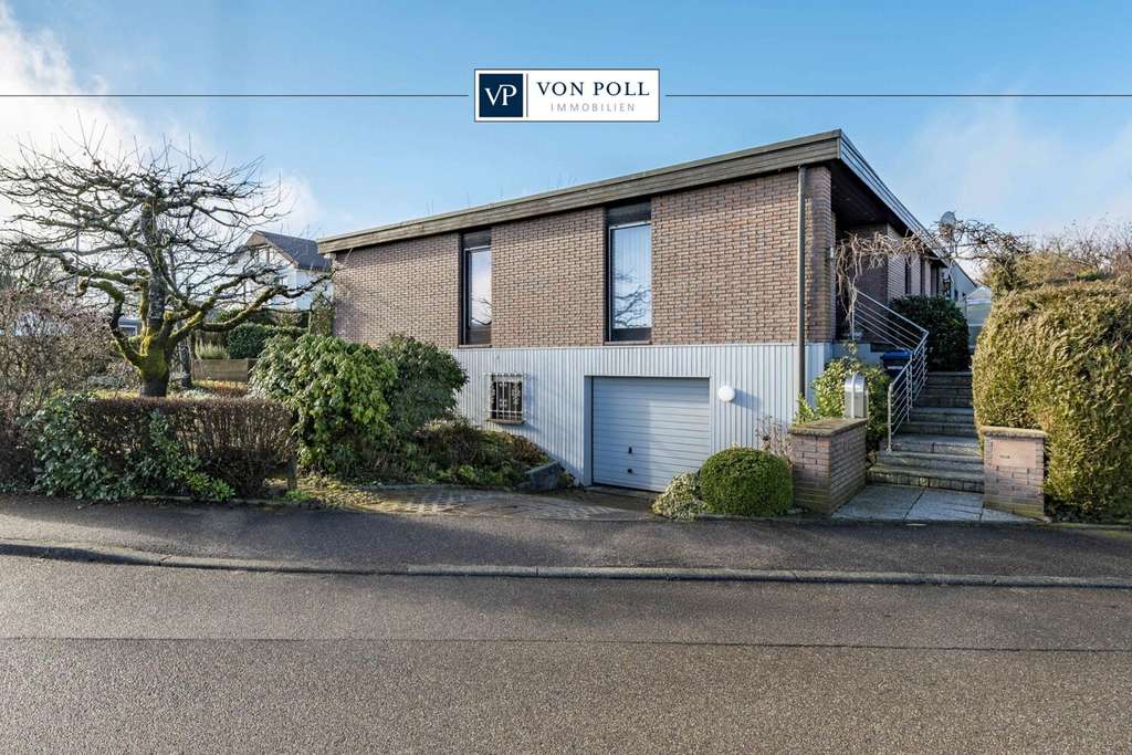 Immobilie in Aichwald - Naturnah wohnen, großzügig leben – Einfamilienhaus mit Blick ins Grüne - Bild 0