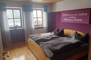 Einfamilienhaus mit 8 Zimmern und Garage in Schöllnach – Rosenweg 1, 94508 Schöllnach – Vorschaubild 3