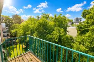 || ROOFTOP || Helle 3-Zi-DG-Wohnung mit Balkon || ZOOHIMMEL || – Schumannstr. 12, 40237 Düsseltal, Düsseldorf – Vorschaubild 2