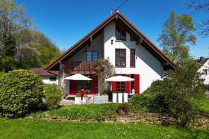 Exklusiver Wohntraum auf herrlichem Grundstück – Die vollständige Adresse der Immobilie erhältst du vom Anbieter., 57610 Altenkirchen (Westerwald) – Vorschaubild 5