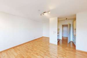 Urbanes Wohnen mit Potenzial: 1-Zimmer-Apartment mit Balkon in der Sanderau – 97072 Sanderau, Würzburg – Vorschaubild 2