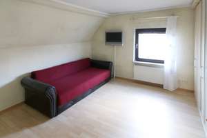 Charmantes Siedlungshaus mit Potenzial in Top-Lage mit großem Grundstück – Die vollständige Adresse der Immobilie erhältst du vom Anbieter., 81829 Trudering-Riem (Ortsteil), München – Vorschaubild 8