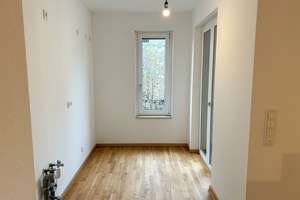 Moderne Etagenwohnung zur Miete mit Balkon in Düsseldorf Pempelfort - Wentzel Dr. – 40477 Pempelfort, Düsseldorf – Vorschaubild 4