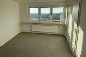 Über den Dächern von Sündersbühl -Zweizimmerwohnung mit Blick bis zur Alten Veste! – Nansenstr. 21, 90439 Sündersbühl, Nürnberg – Vorschaubild 4