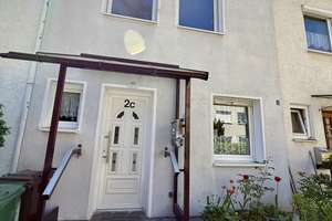 Schorer-Immobilien: Renovierungsbedürftiges Reihenmittelhaus in Augsburg-Haunsteten – Die vollständige Adresse der Immobilie erhältst du vom Anbieter., 86179 Haunstetten-Nord, Augsburg – Vorschaubild 12