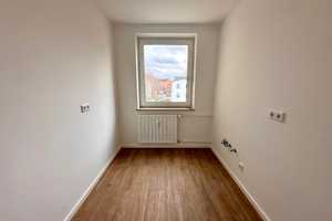 Schöne, frisch modernisierte 3-Zimmer-Wohnung in Schweinau zu vermieten – Friesenstraße 32, 90441 Nürnberg – Vorschaubild 4