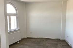 Achtung, traumhafte 2-Zimmer-Wohnung mit einer super Dachterrasse und sofort anmietbar! – An der Untertrave 43, 23552 Innenstadt, Lübeck – Vorschaubild 3