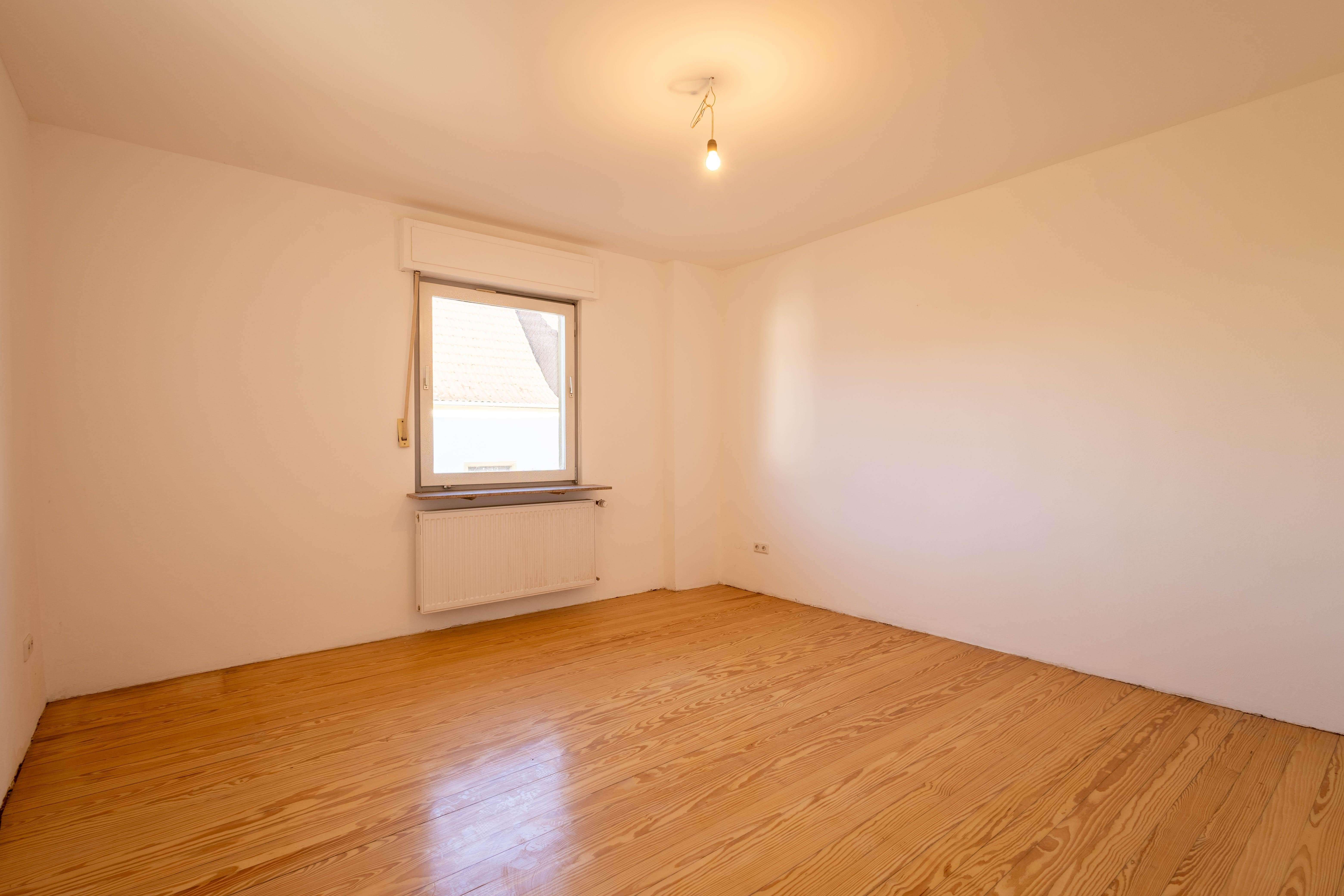 Immobilie in Bechhofen - Großzügiges Wohnhaus mit vielfältigen Nutzungsmöglichkeiten - Bild 5