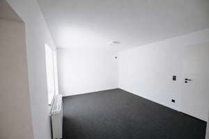 Über 375 m² Platz: Kernsaniertes Haus ab 1.900 € kalt – Equarhofen 68, 97215 Simmershofen – Vorschaubild 33