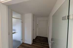 Erstbezug nach Sanierung: 2 Zimmer mit Balkon und TG-Stellplatz, 3 Minuten zum Dom – 50667 Altstadt/Nord, Köln – Vorschaubild 18
