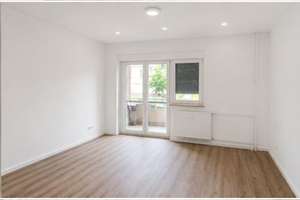Wohnen mit Charakter: 2-Zimmer-Wohnung in Berlin-Lankwitz – Derfflingerstraße 46, 12249 Lankwitz, Berlin – Vorschaubild 2