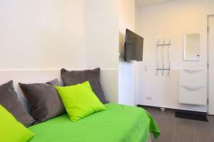 Schön möbliertes Apartment mit  Stellplatz in Stuttgart Weilimdorf – Die vollständige Adresse der Immobilie erhältst du vom Anbieter., 70499 Bergheim, Stuttgart – Vorschaubild 6
