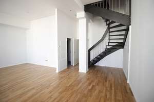 * Leipzig-Plagwitz * Maisonette * 2 Zimmer * Stellplatz *