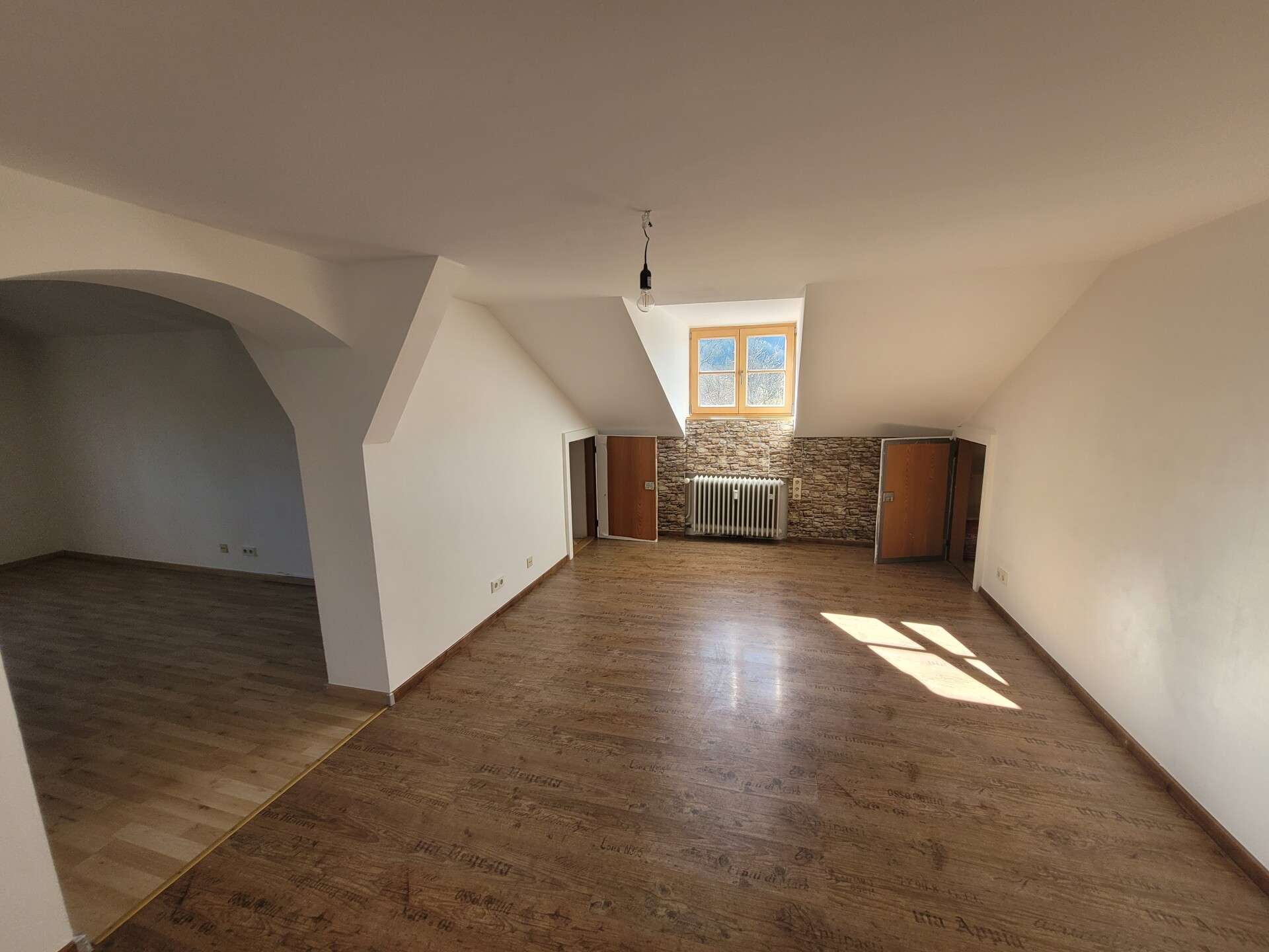 Immobilie in Gmund - Panoramablick & Ausbaupotential - einzigartige Dachgeschosswohnung in Seenähe - Bild 7