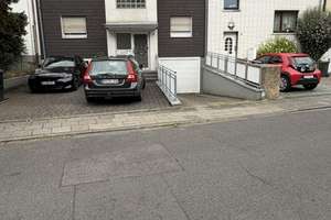 Hochwertige 3- Zimmerwohnung mit eigenen Garten in ruhigem 3 Familienhaus in Holweide – Rilkestr. 7, 51067 Holweide, Köln – Vorschaubild 2