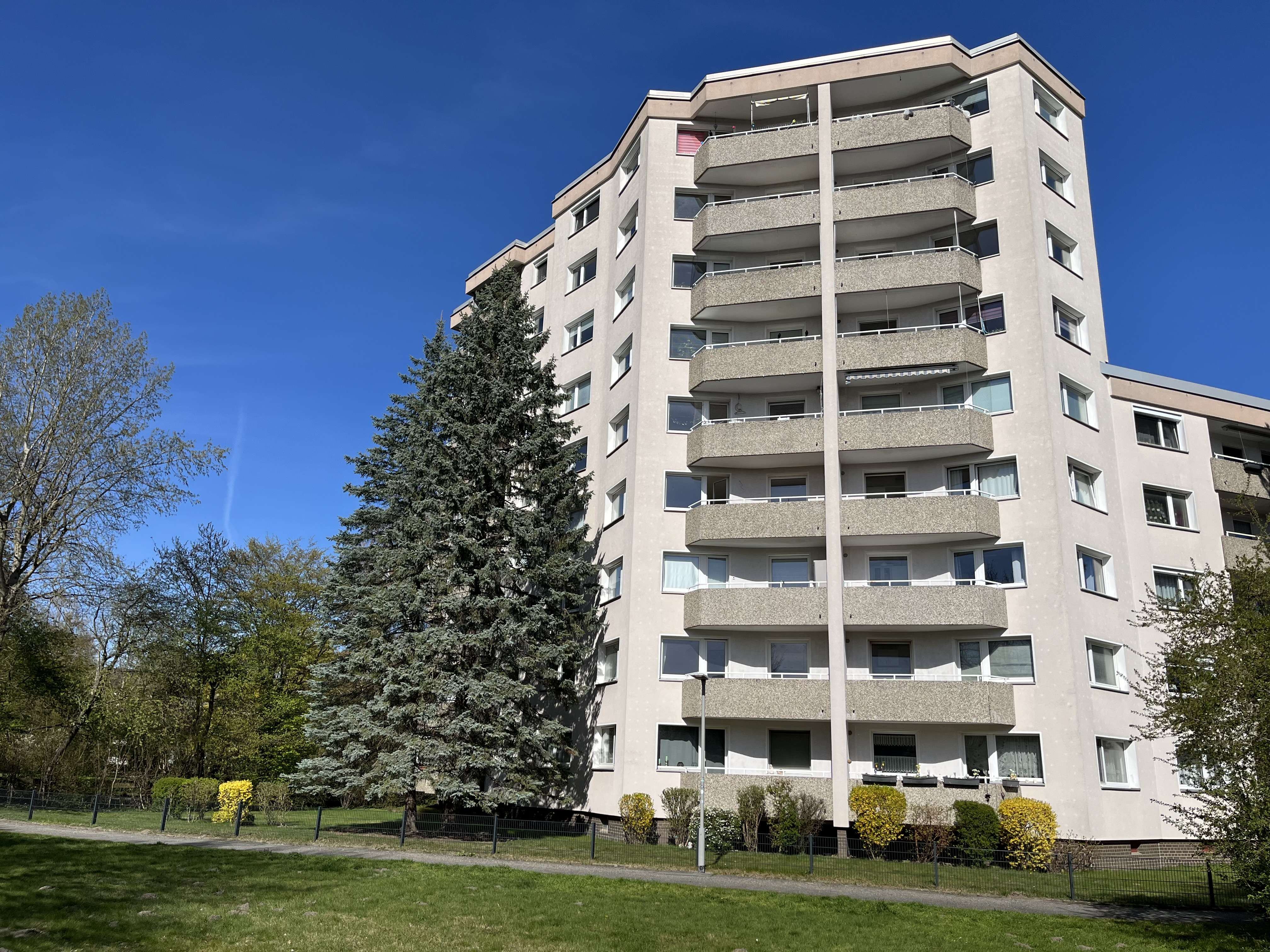 Buchholz - 4 Zi. ETW. m. Südwestloggia, Lift u. TG-Platz, Hannover – Bild 1