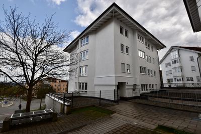Helle 5,5-Zimmer Maisonette-Wohnung mit 2 TG-Stellplätzen in Rottweil