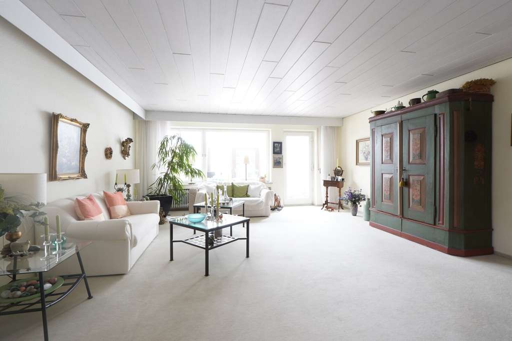 Immobilie in Warthausen - Ihr Traumhaus mit Wintergarten und viel Platz für die Familie - Bild 0