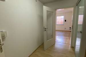 Steinen: Großes Einfamilienwohnhaus mit schöner Aussicht und Einzelgarage. – Die vollständige Adresse der Immobilie erhältst du vom Anbieter., 79585 Steinen – Vorschaubild 14