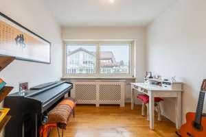 AIGNER - Charmante Doppelhaushälfte mit großzügigem Garten in Unterhaching – Die vollständige Adresse der Immobilie erhältst du vom Anbieter., 82008 Unterhaching – Vorschaubild 9